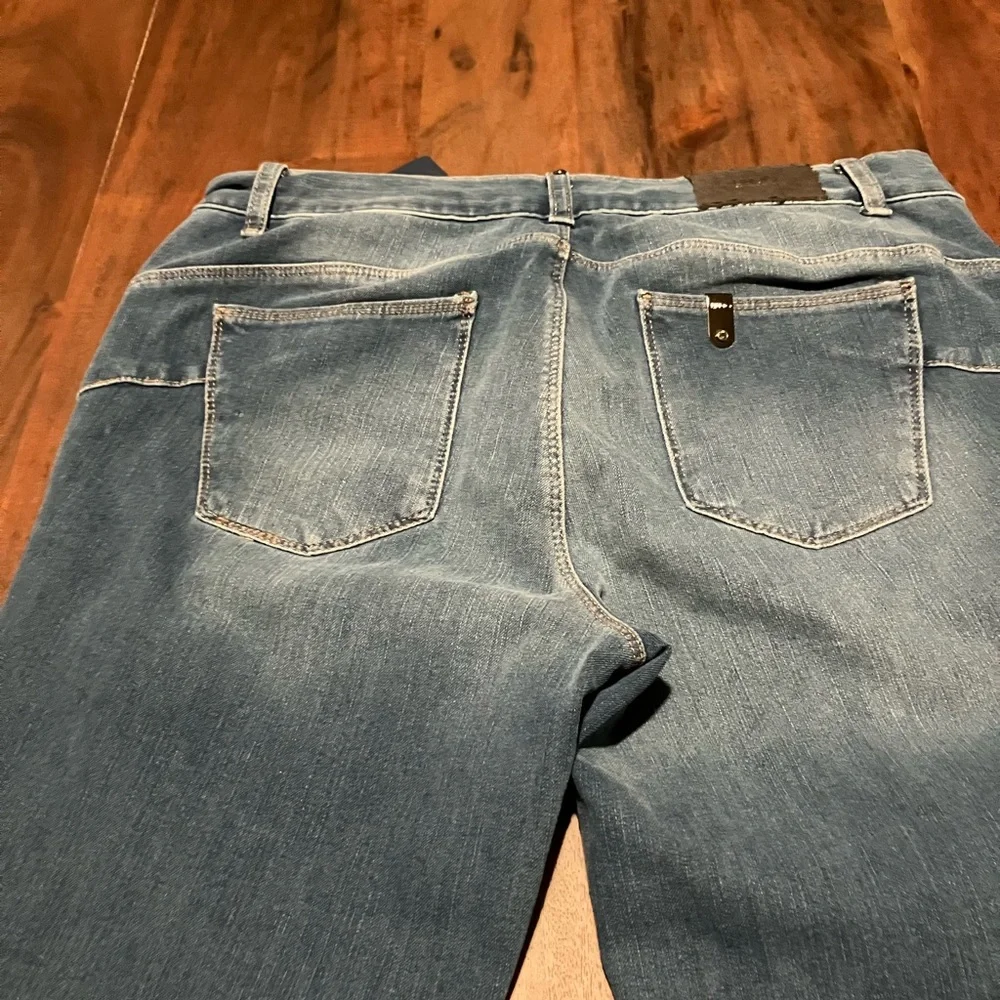 Liu Jo Women's Denim Jeans - Picture 2 of 7